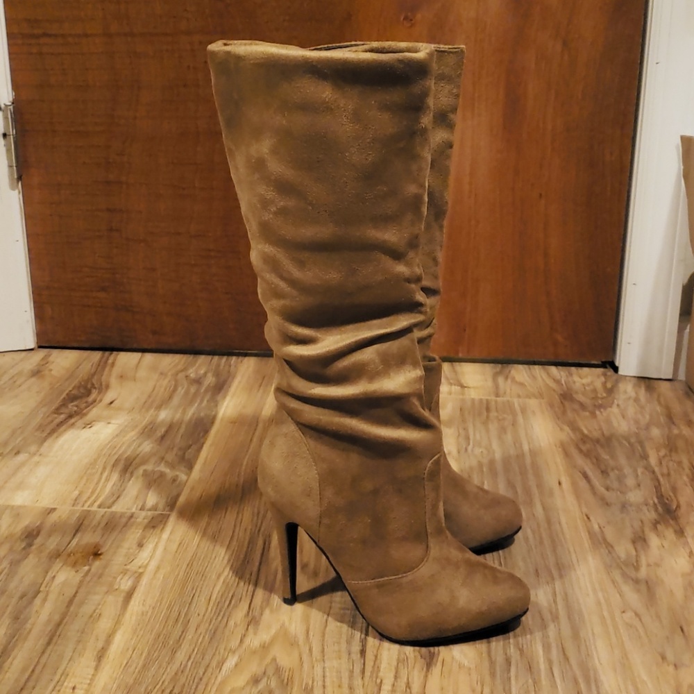 Shoedazzle High Heel Boots